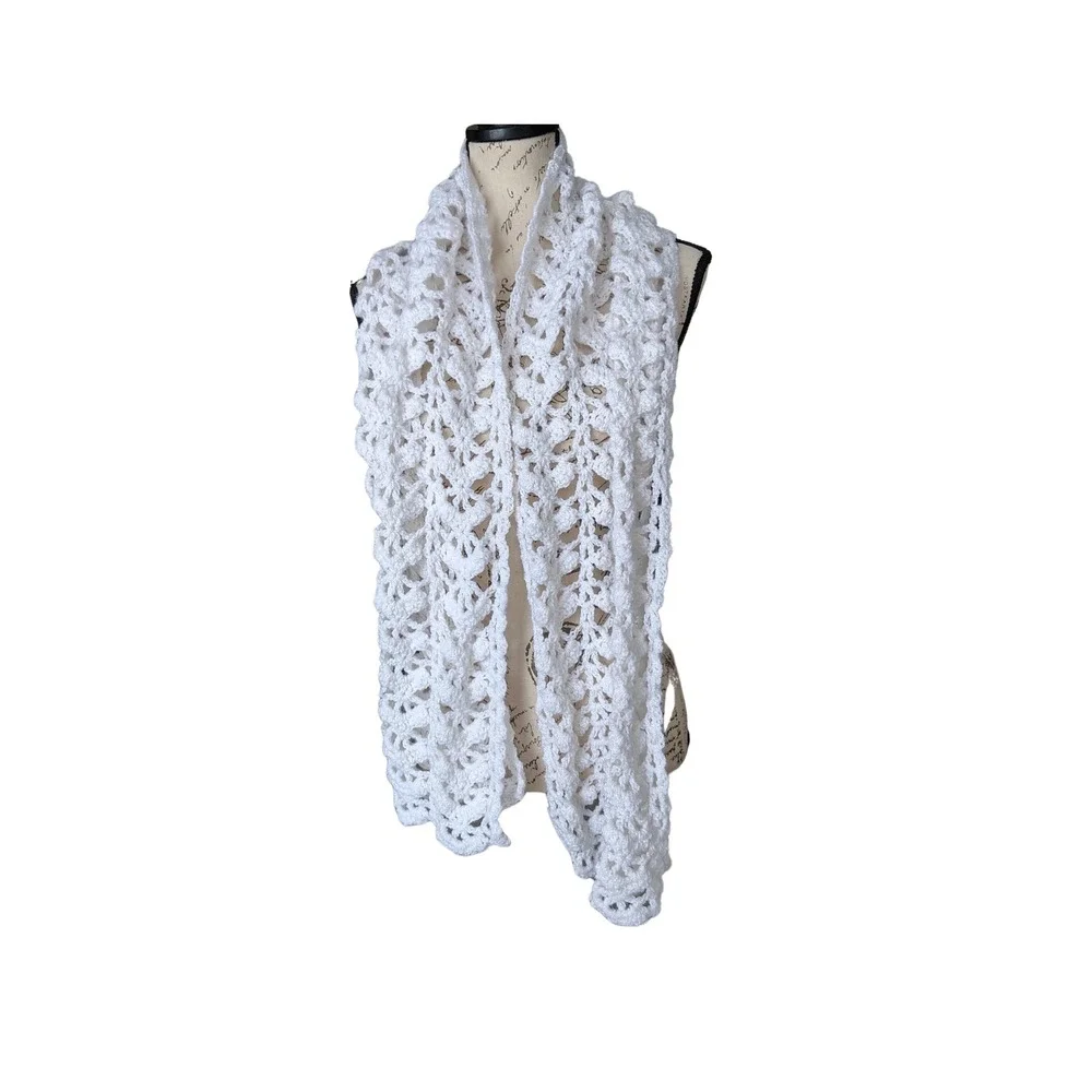 Vintage Style White Crochet Shawl Shrug Wrap Floral Medallion Boho Coquette‎